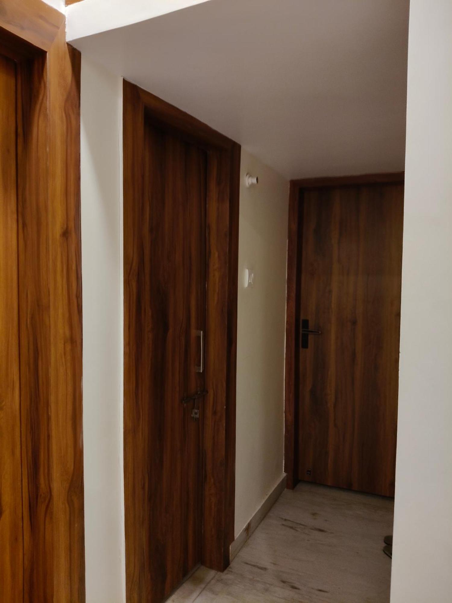 Kashivas - Spacious 2Bhk Near Assi Ghat Váránaszi Kültér fotó
