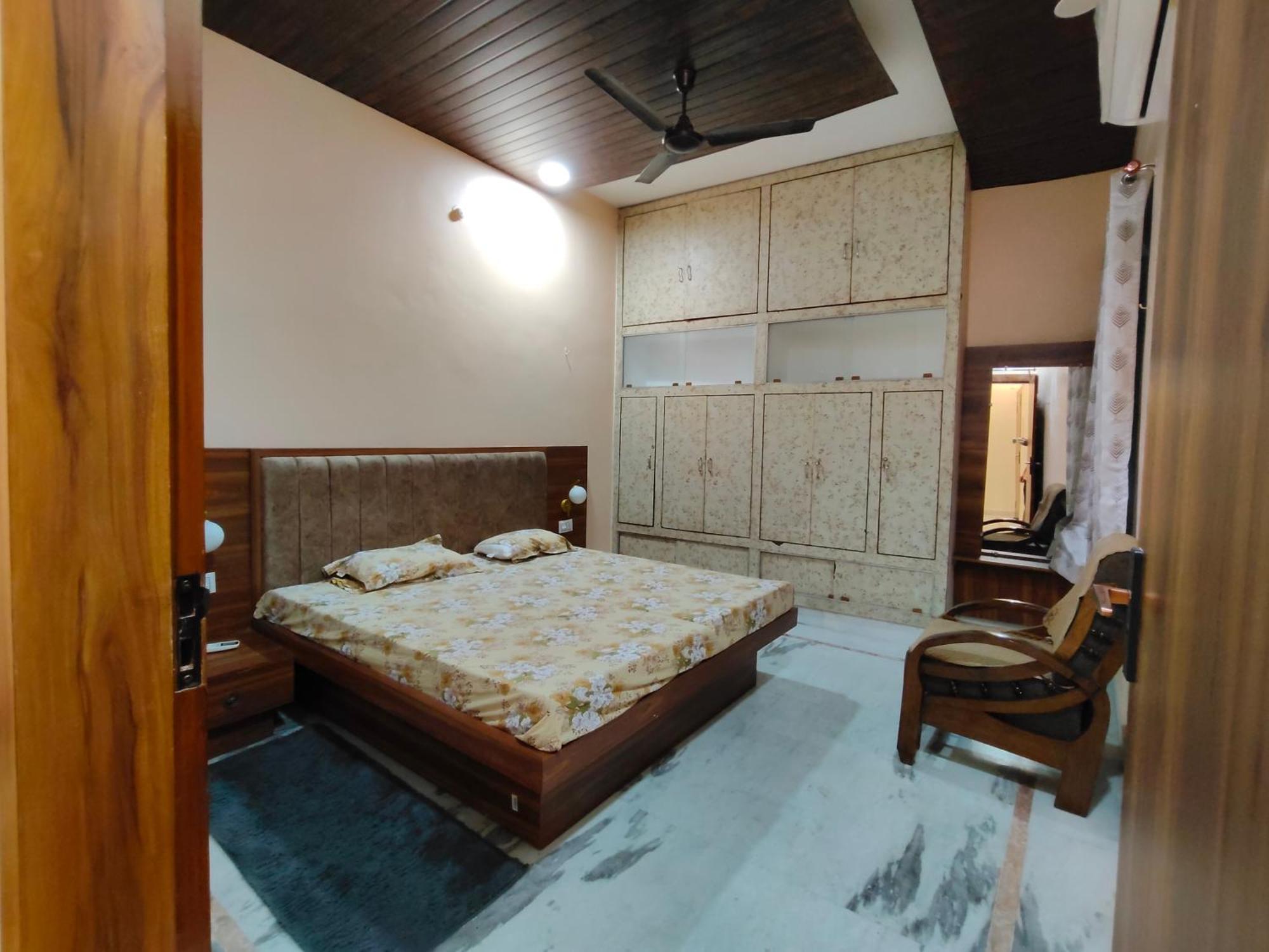 Kashivas - Spacious 2Bhk Near Assi Ghat Váránaszi Kültér fotó
