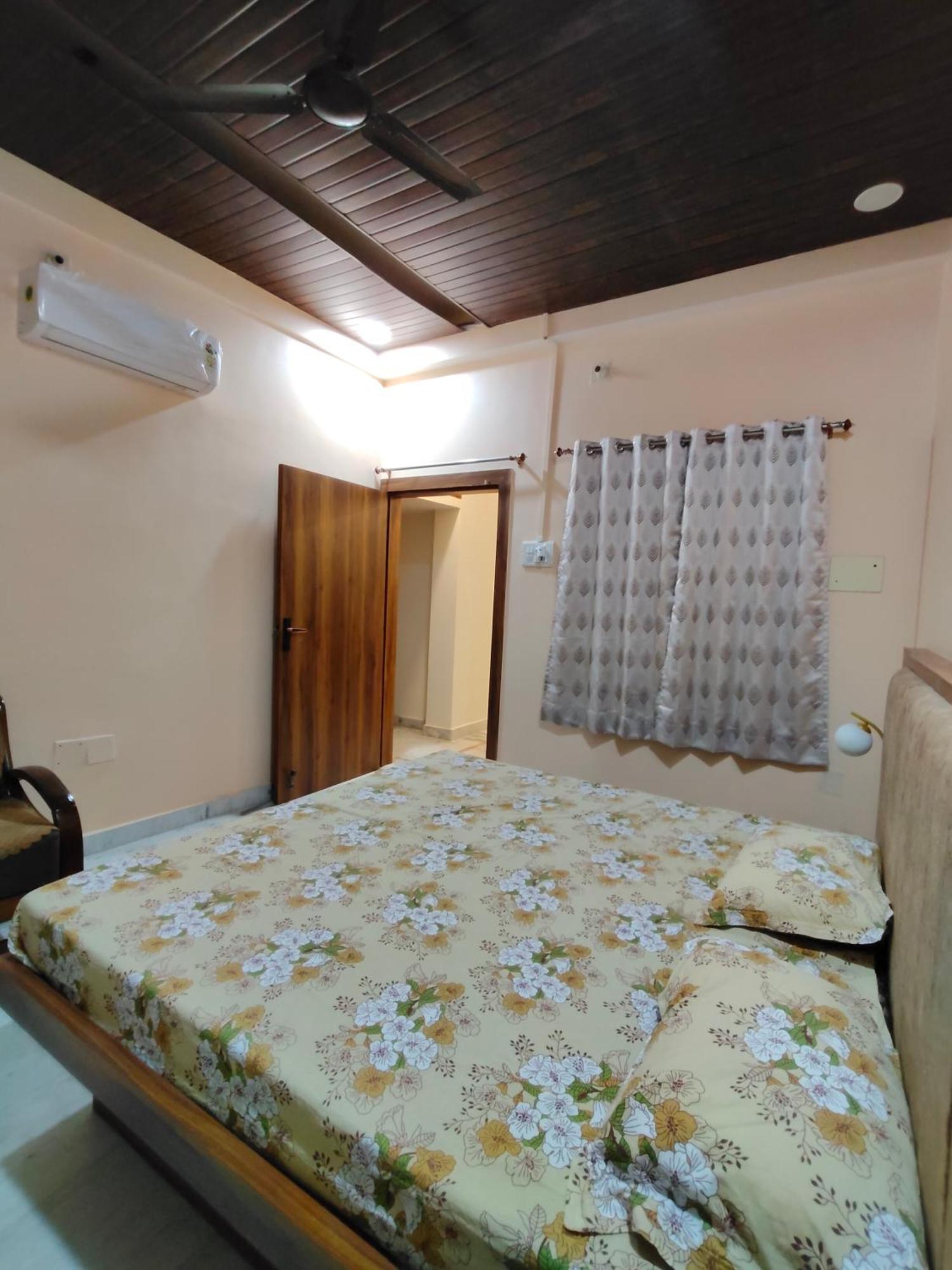 Kashivas - Spacious 2Bhk Near Assi Ghat Váránaszi Kültér fotó